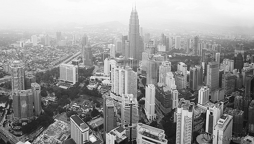 twin towers panorama800 bnw